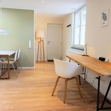 - Modern, Gemuetlich, Eigener Parkplatz ケルン