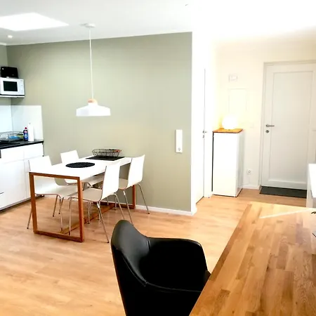 Daire - Modern, Gemuetlich, Eigener Parkplatz Köln