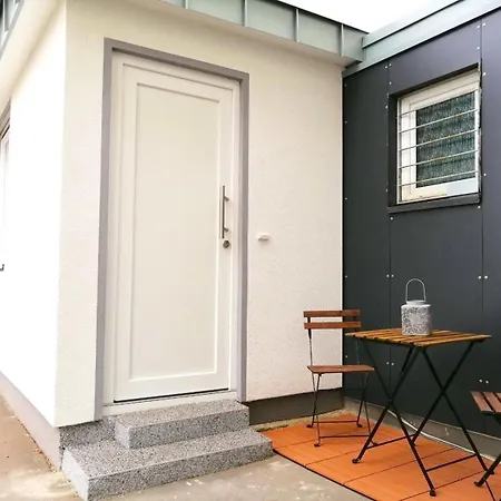 - Modern, Gemuetlich, Eigener Parkplatz