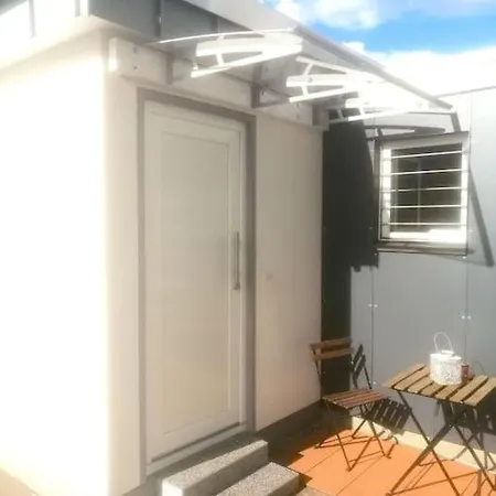 - Modern, Gemuetlich, Eigener Parkplatz كولونيا