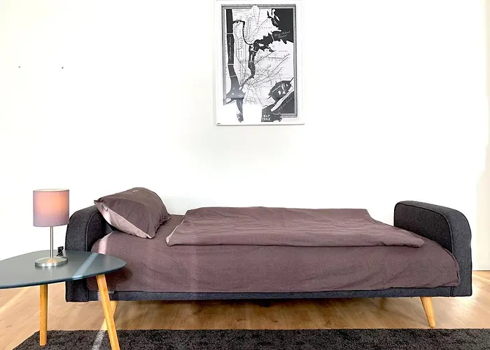 - Modern, Gemuetlich, Eigener Parkplatz