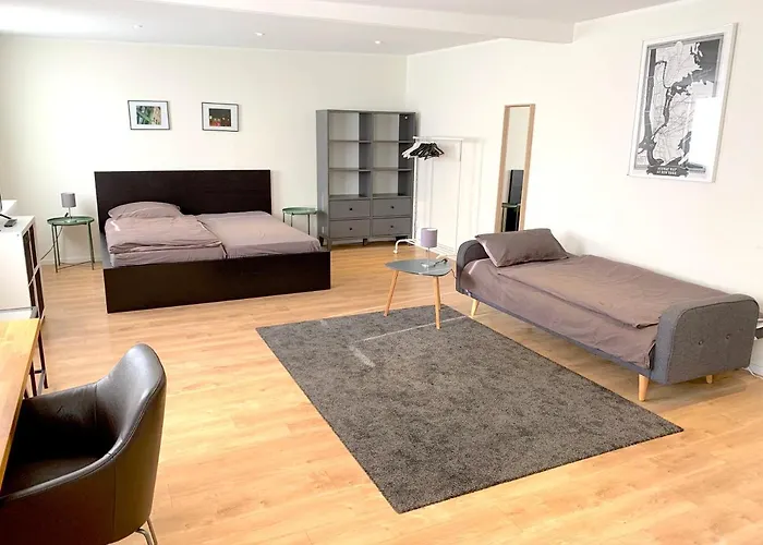 - Modern, Gemuetlich, Eigener Parkplatz Cologne